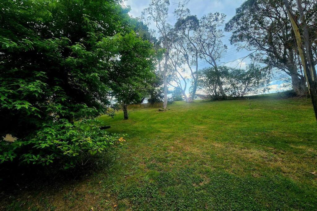 Narrow Neck Views - Peaceful 4 Bedroom Home With Stunning Views! Katoomba Kültér fotó